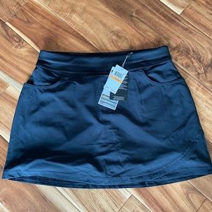 NWT Small Callaway black golf skort w/3 pockets